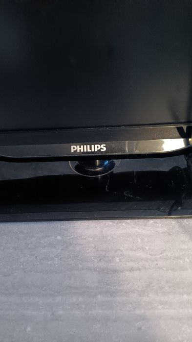 Телевизор Филипс 24инч.