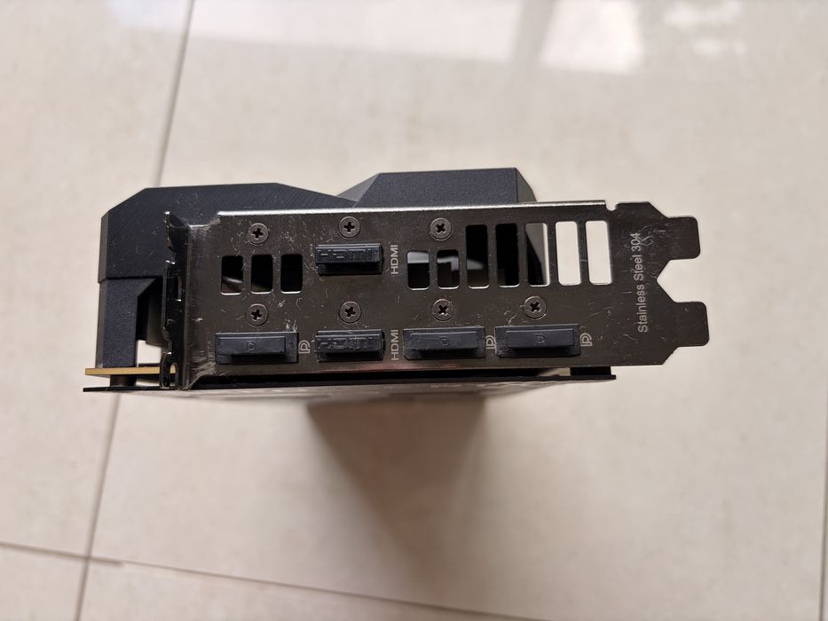 Vand placa video Rtx 3070 Asus