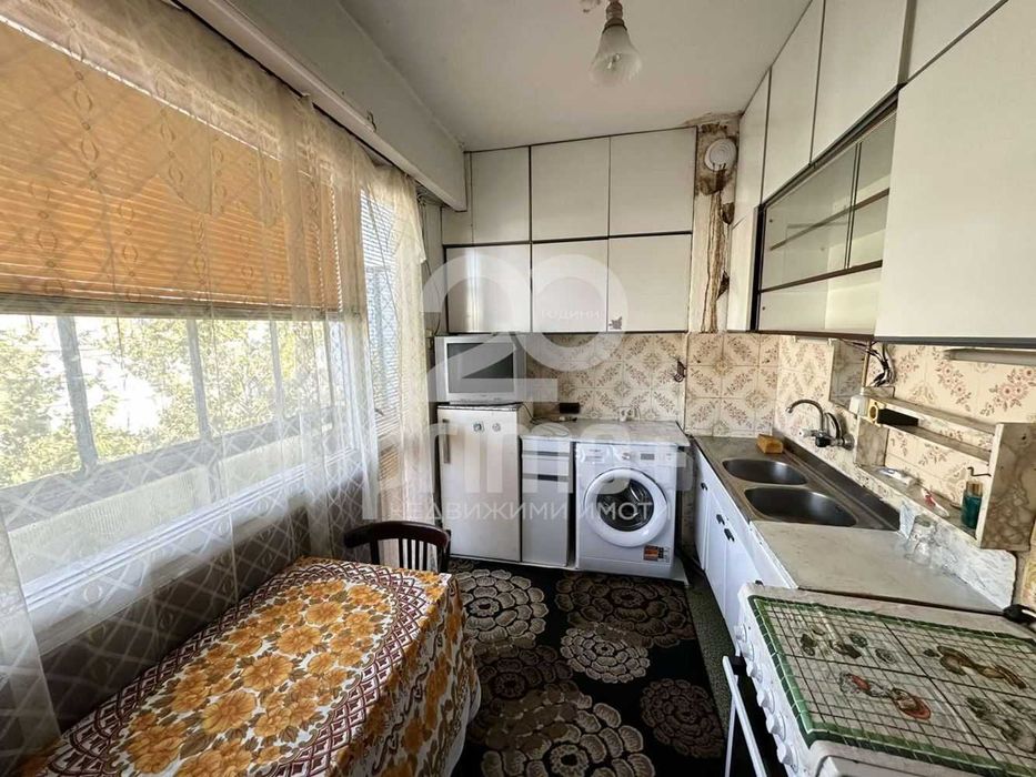 Продава се Тристаен апартамент в Велико Търново, Чолаковци - 84 кв.м за 952 €/кв.м - Снимка #1