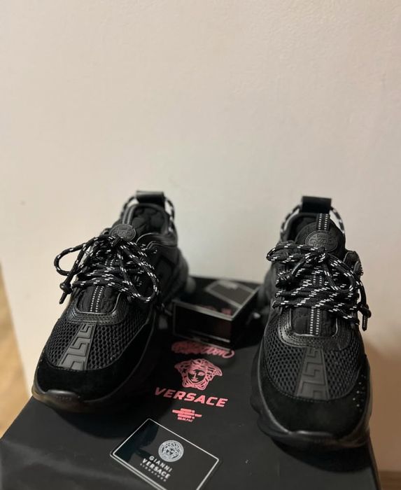 Versace Chain Reaction