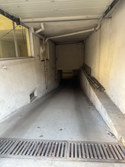 Дава се под наем Гараж / Паркомясто в София, Зона Б-5-3 - 21 кв.м за 169.32 € - Снимка #9