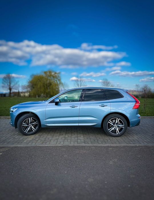 Volvo XC 60 XC60 2018 D4 AWD Momentum Pro+ pachet iarnă
