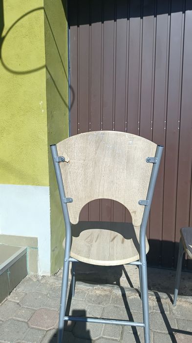 Vând set de 4 scaune de la Jysk