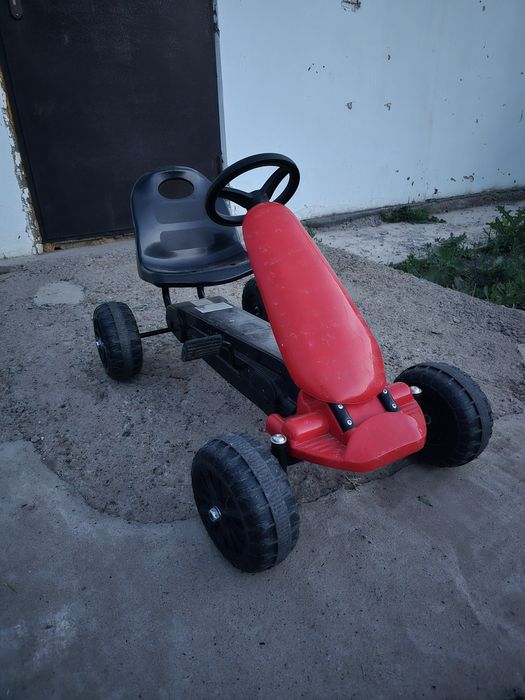 Веломобиль Kreiss картинг педальный