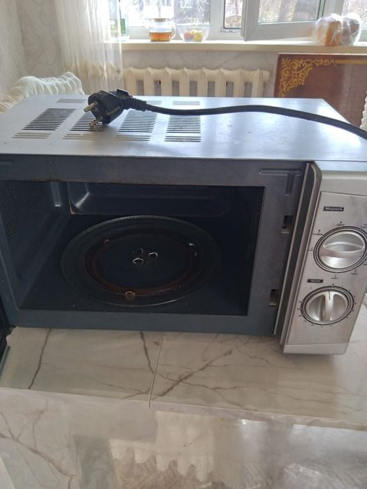 Продам микроволновку