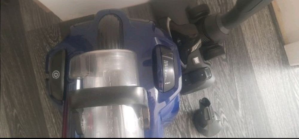 Прахосмукачка без торбичка AEG LX7-2-DB-P, 750W, Silence Pro