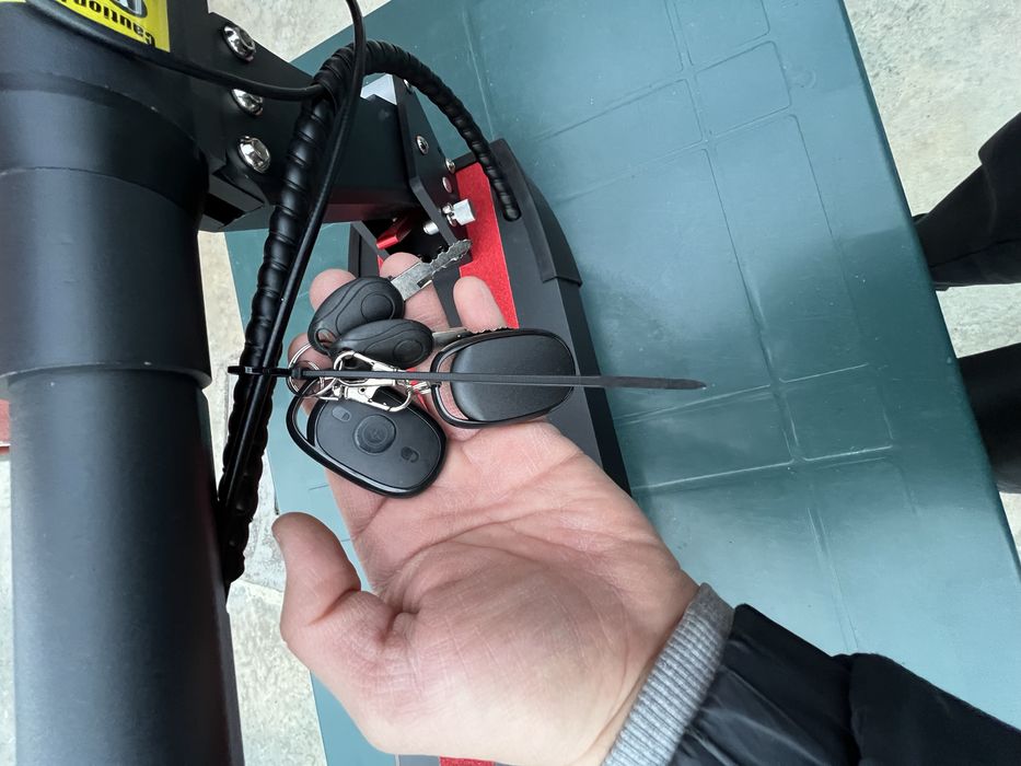 Електическа офроуд тротинетка