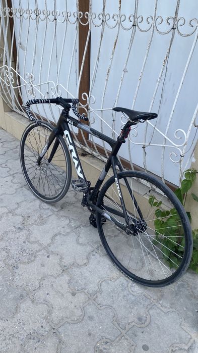 Fixed Gear Gray F18