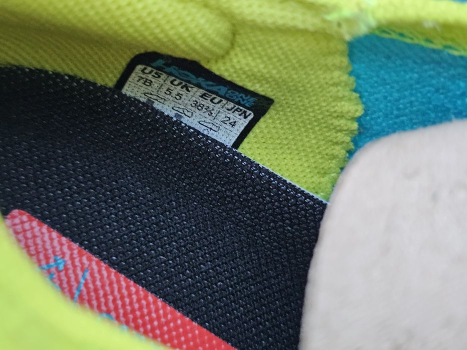 Hoka оригинални дамски сникърси жестоки наситени цветове 38 2/3