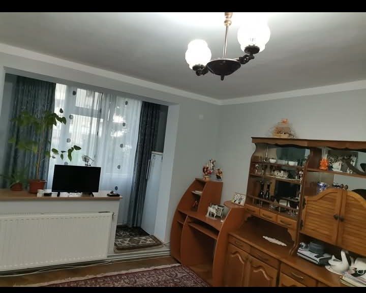 Apartament 3 camere, Gura Câmpului, strada Turda