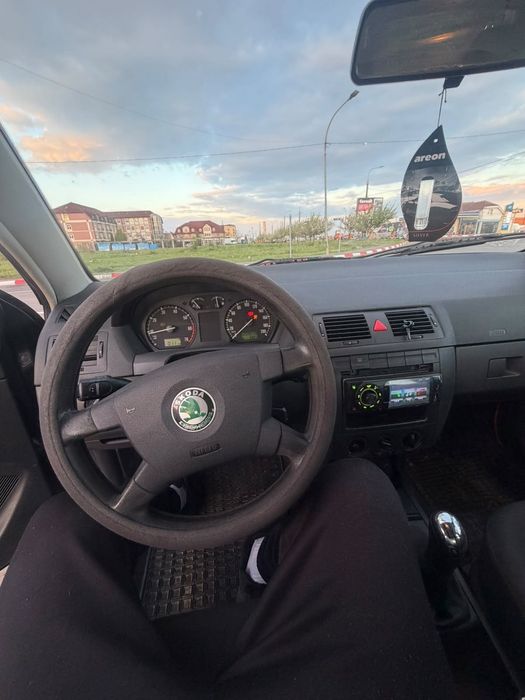SKODA Fabia 2002 — imagine 2