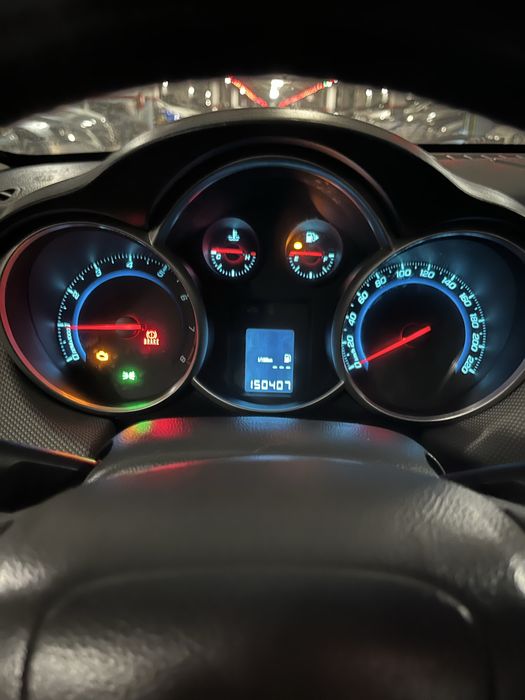 Chevrolete Cruze 2010 1.6 euro 5