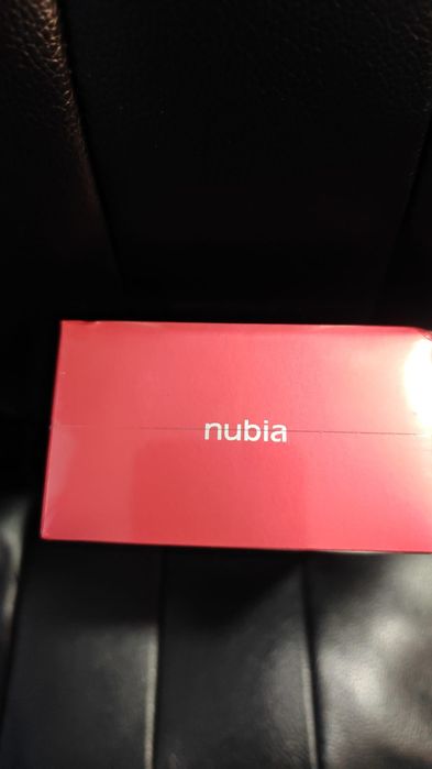 Nubia Z80 Ultra 1Tb + 16 Gb/Snapdragon 8 Elite Gen5/ SIGILAT!