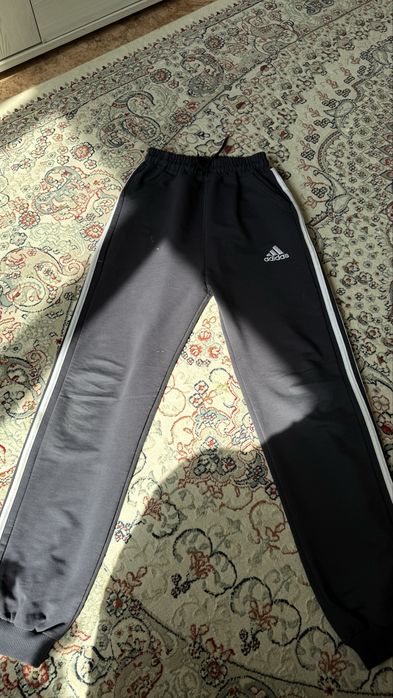 Продам спортивные трико для подростков.