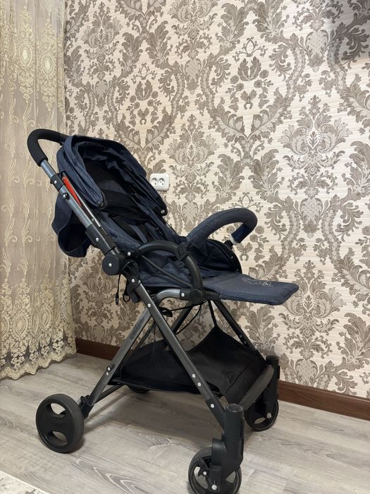 Коляска детская в хорошем качестве