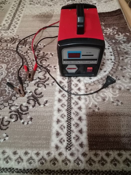 Зарядное устройство   аккумулятора