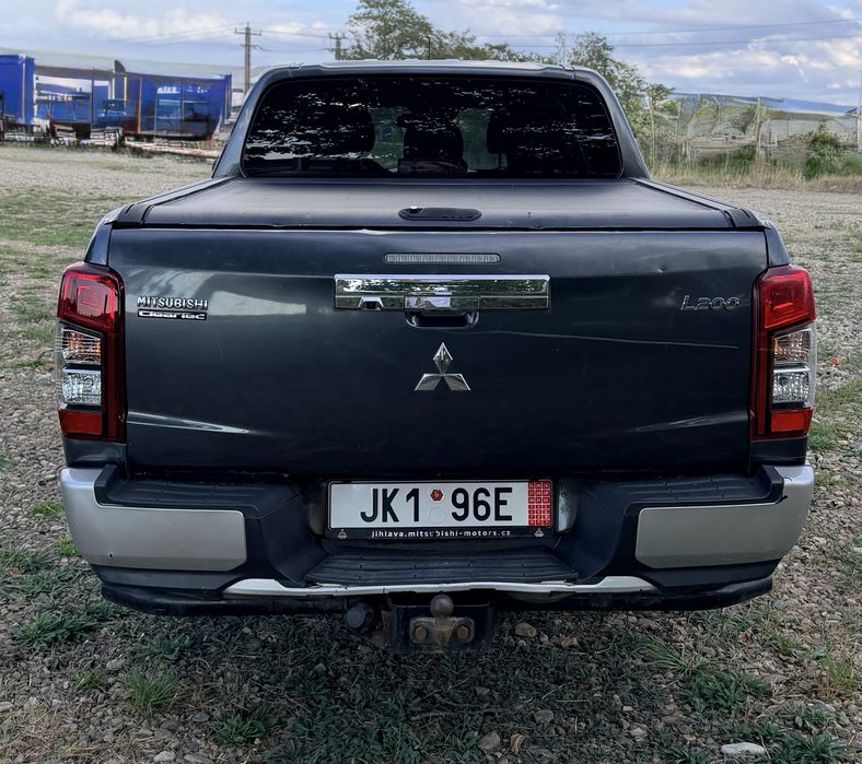 Mitsubishi L200