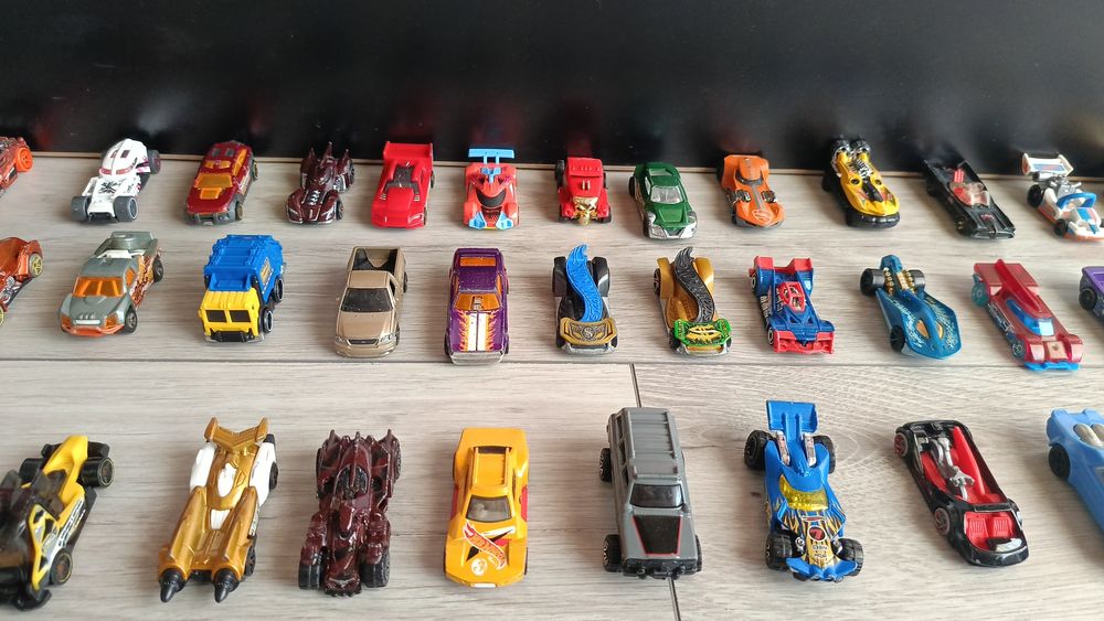 Колички  Hot Wheels