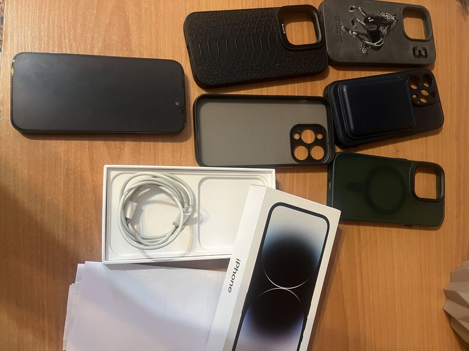 Продам iphone 14 pro 256