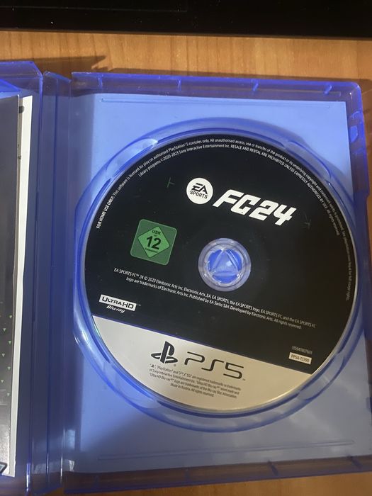 Диск FC 24 RUS PS5