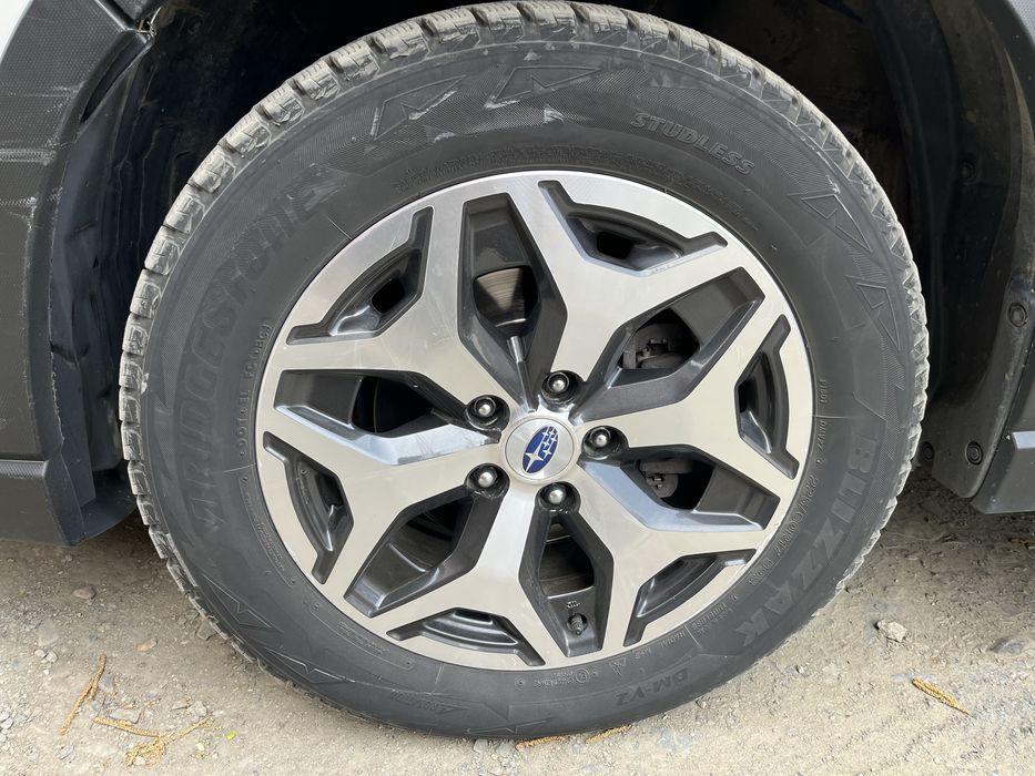 Продам шины bridgestone