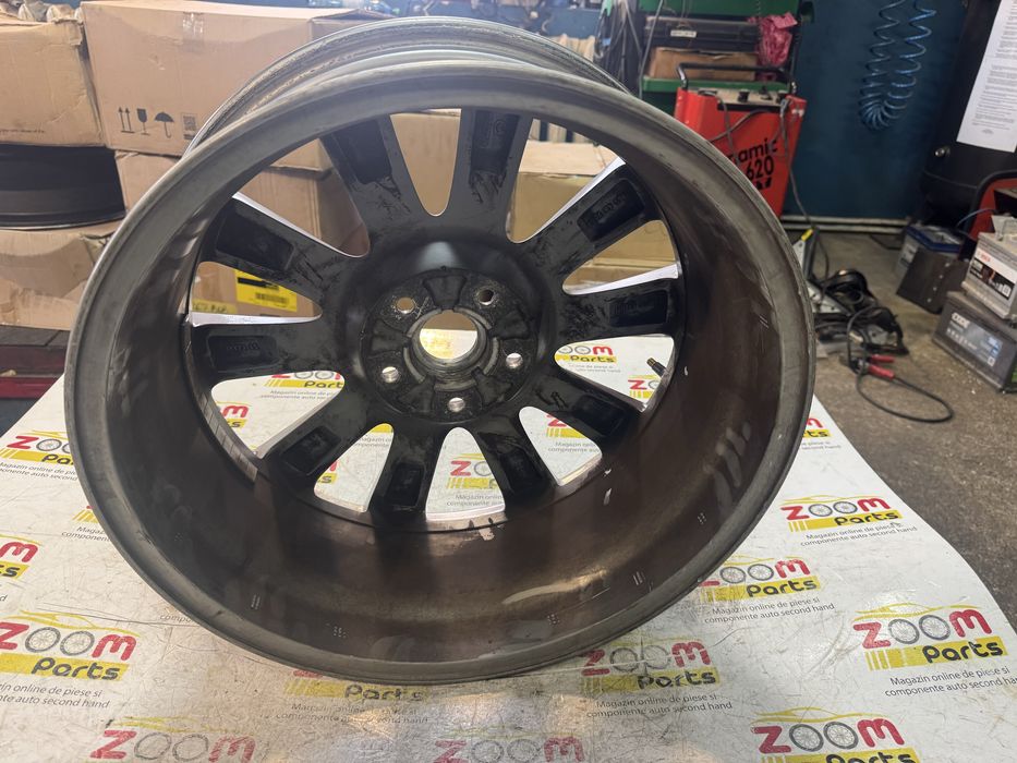 1 bucata Janta jante aliaj R18 chrom  crom originala Mazda 3 CX30 CX5