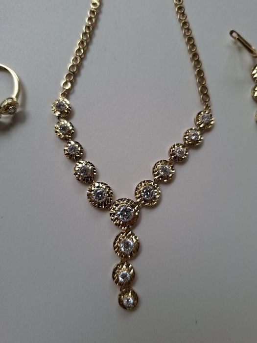 Tilla nabor sotiladi Золотой комплект