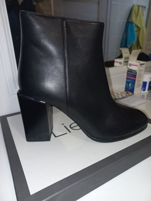 Продам обувь в отличном состоянии б/у