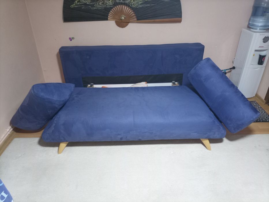 Vând canapea extensibila