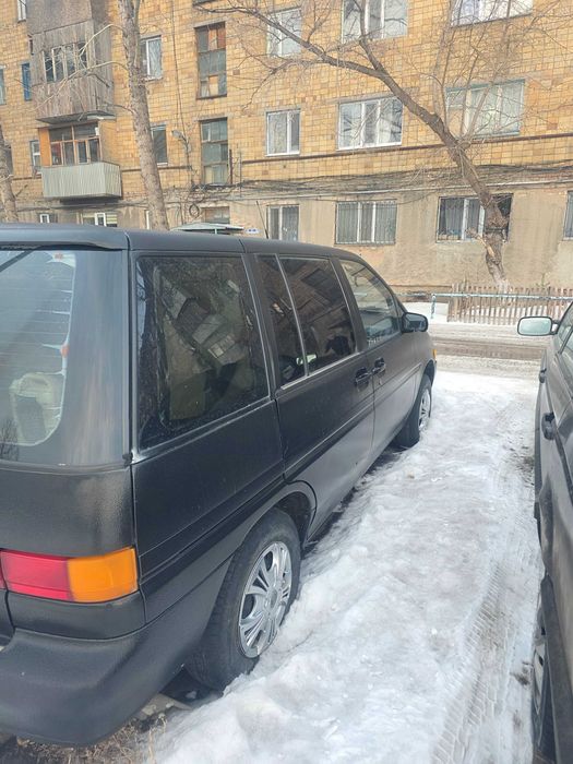 Срочно продам, Nissan Prairie