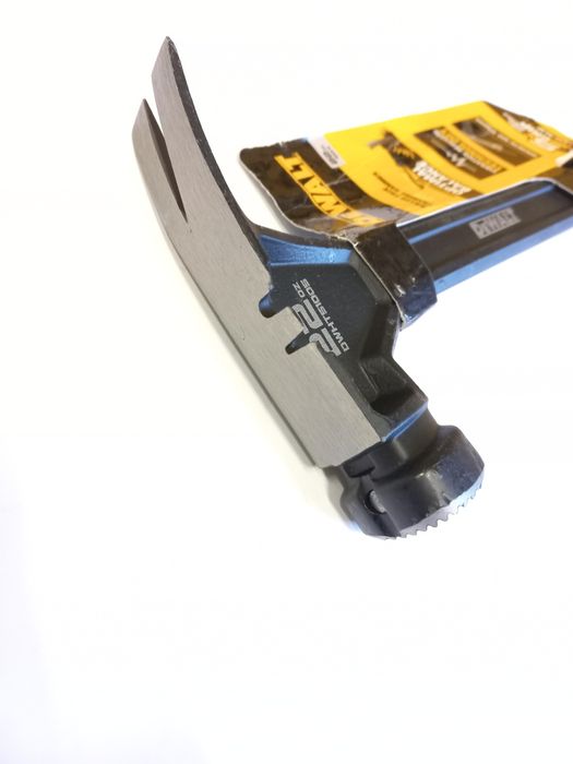 Чук DeWALT 22oz  с магнит/620гр.