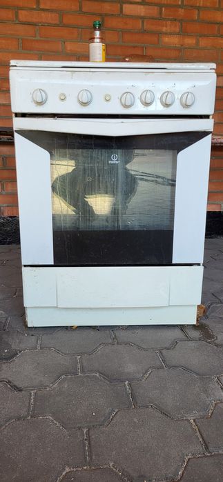 Продаю газовая плита индезит
