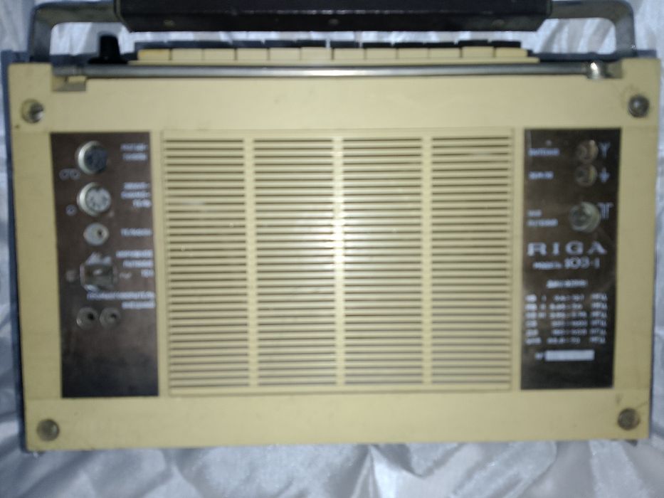 Редкий радиоприемник RIGA