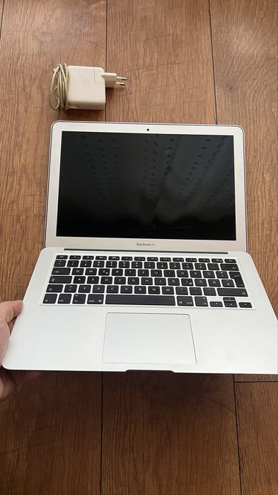 Macbook air a1466 2017
