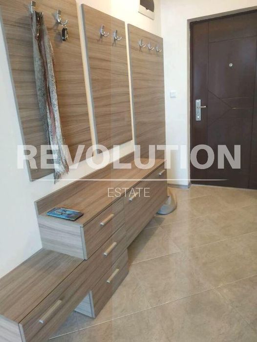 Дава се под наем Двустаен апартамент в Варна, Колхозен пазар - 60 кв.м за 385 € - Снимка #4