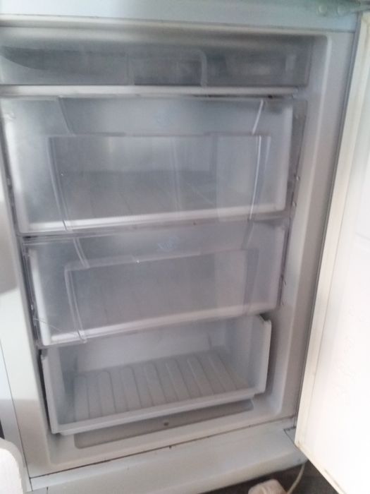 Холодильник индезит