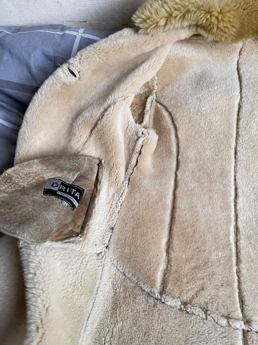 Дублёнка натуральный мех, с капюшоном