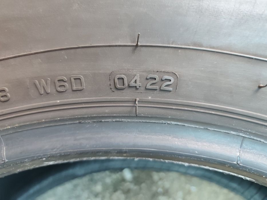 235/65/17" 3броя Bridgestone dueler h/p, dot0422,6mm