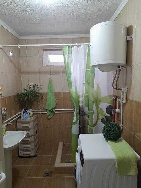 Дава се под наем Къща в с. Марково, Област Пловдив - 95 кв.м за 453.9 € - Снимка #1