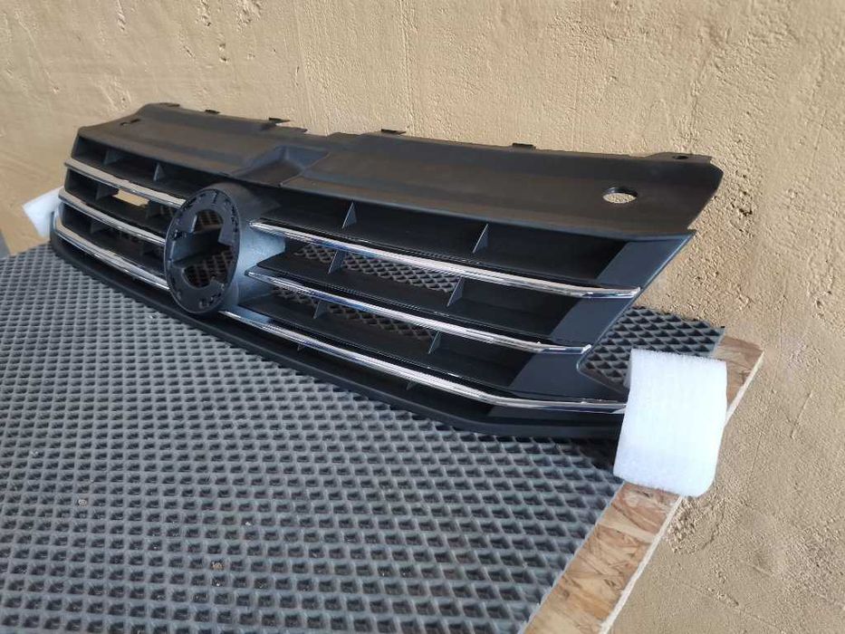 Решетка радиатора Polo 14- седан