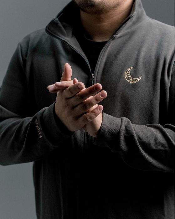 Одежда от брэнда Hijra