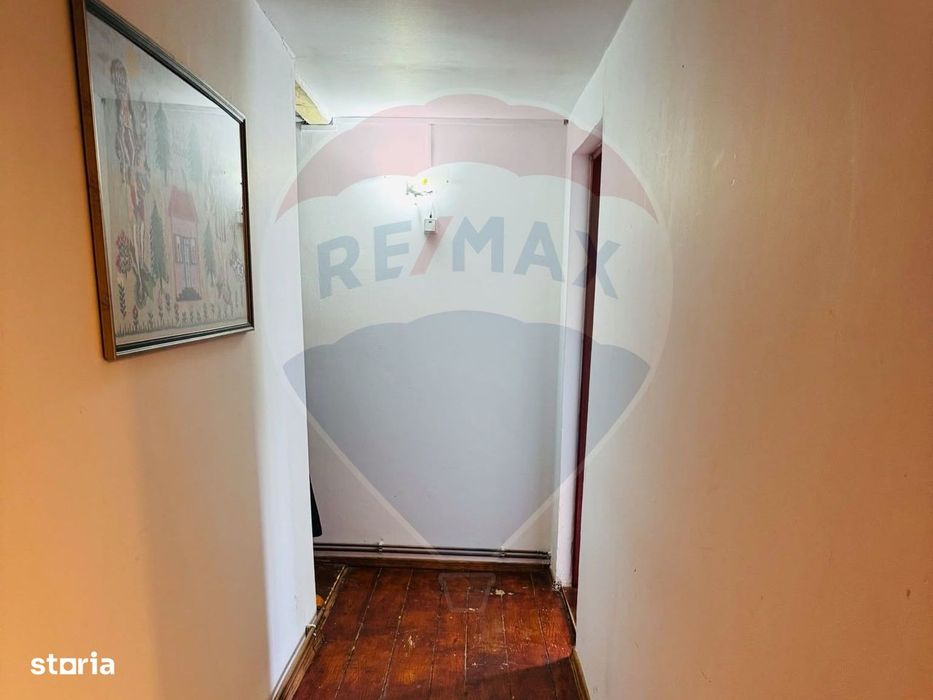 Casa cu teren generos in Sanduleni jud. Bacau