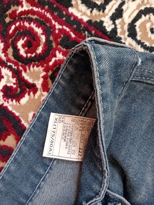 Джинсы на подростка 175см XL.