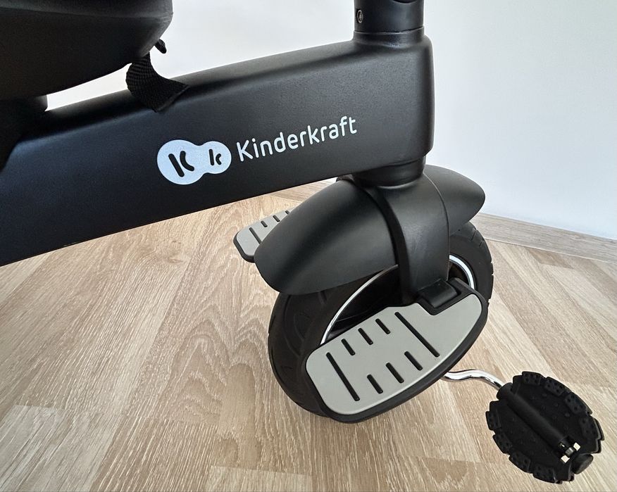 Триколка KinderKraft EASYTWIST