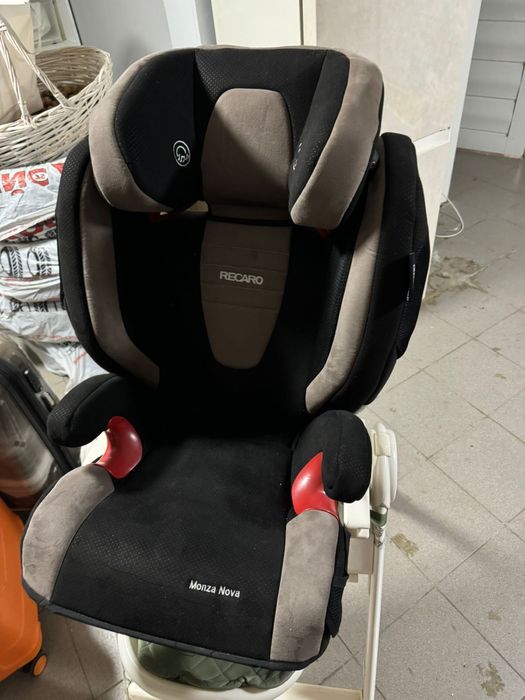 Детское кресло recaro