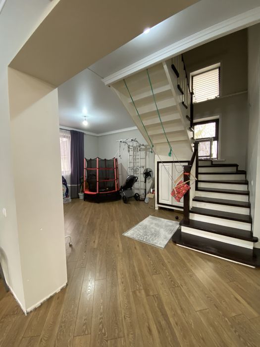 Продам дом 2 уровня