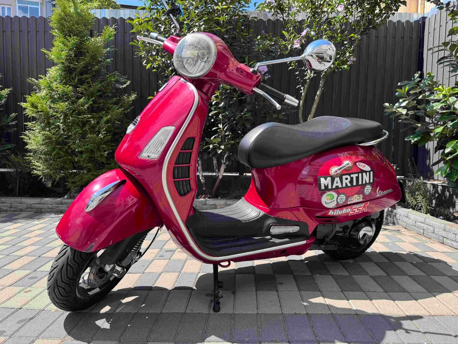 Vand Vespa GTS 250ie