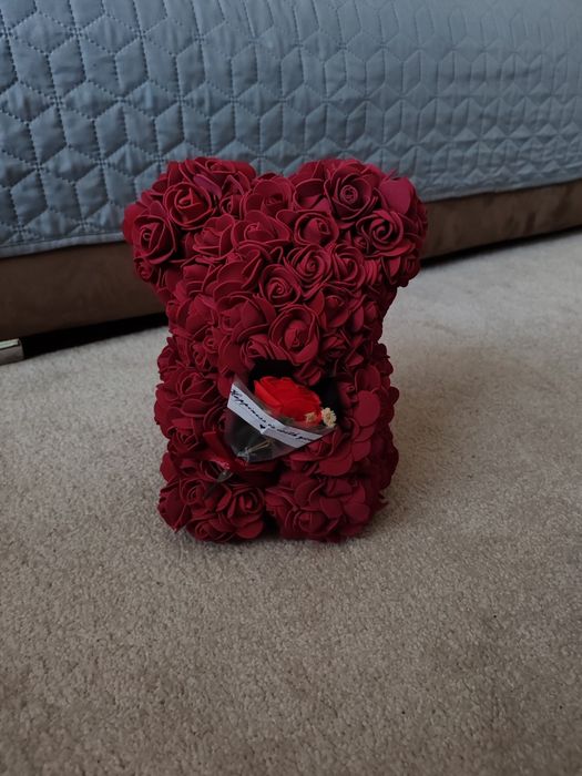 Подаръчни мечета от рози