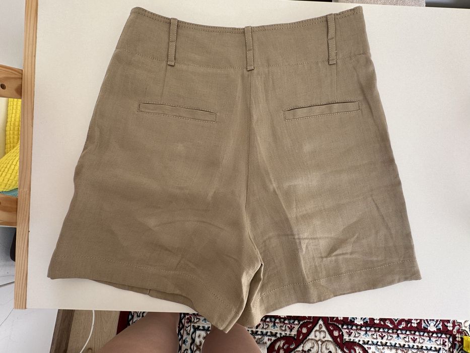 Новые Шорты Massimo Dutti