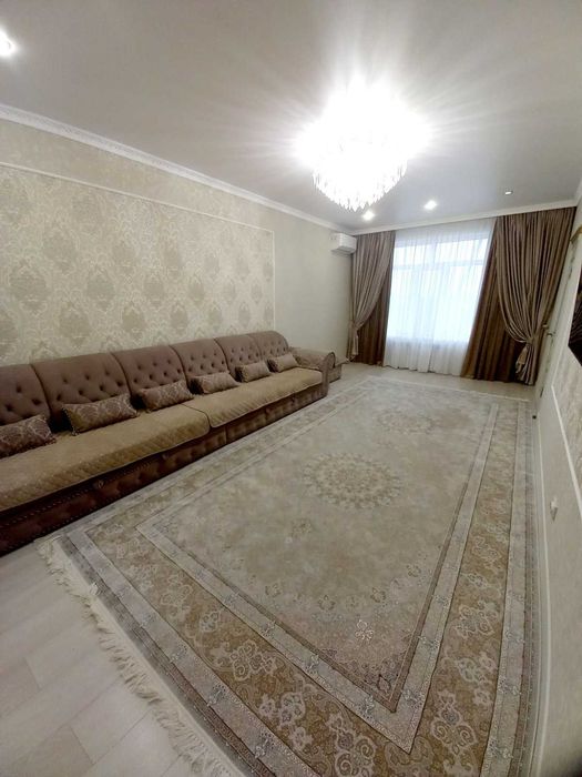 Продам 4 комн квартиру срочно